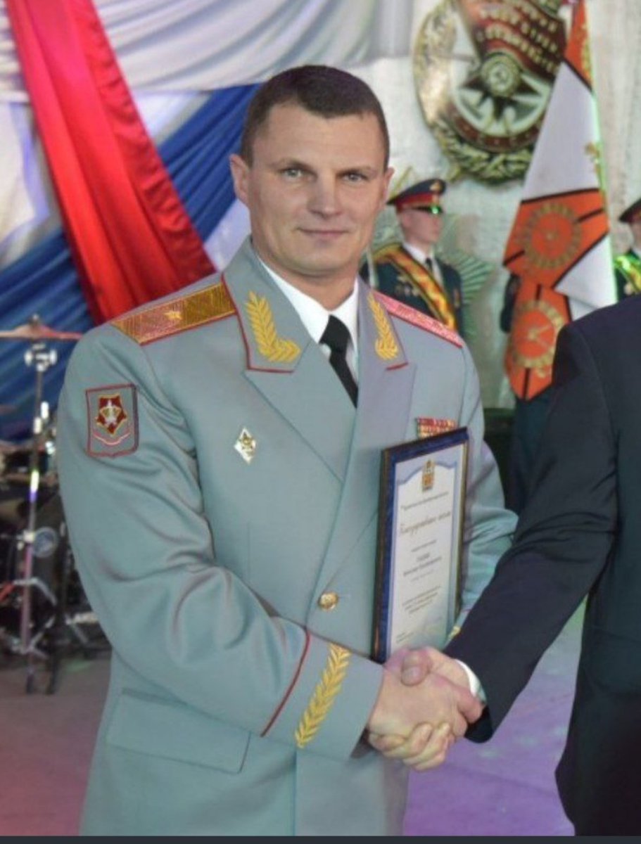 Генерал майор гладких