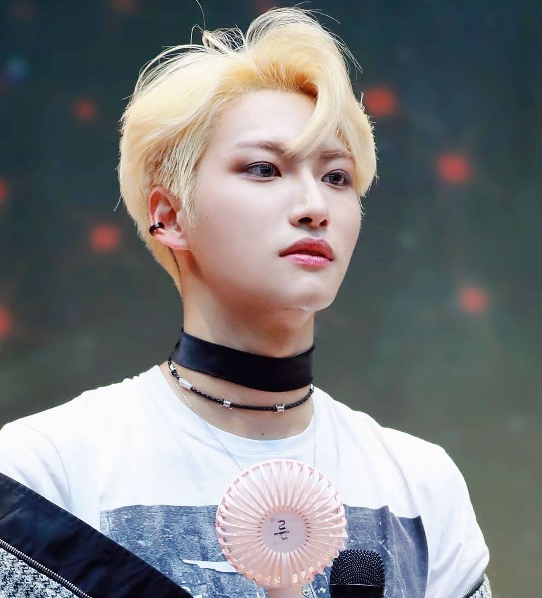 Blonde Seonghwa