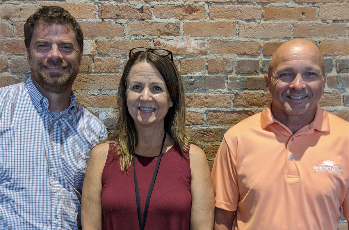 GreenvilleSMART's tweet photo. Elaine and Breck are joined by Steve Smith, President &amp; CEO of @EnertechGlobal. Steve talks about his history in Greenville and the Geothermal industry! #progress #podcast @GreenvilleUniv @greenvilleil https://t.co/iNKoTeYnnJ https://t.co/K11DCUHOr3