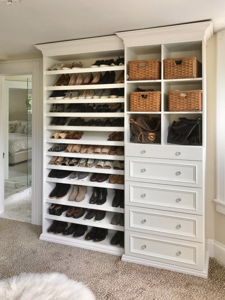 Closets's tweet image. Designing a Master Bedroom Walk-in Closet in an 1800's Historic House in Rye, New York, requires expertise and finesse. A great design solution by our Senior Designer, Linda Cunningham, made it look part of the old charm! In Custom White Painted Wood. Made in NY by transFORM.