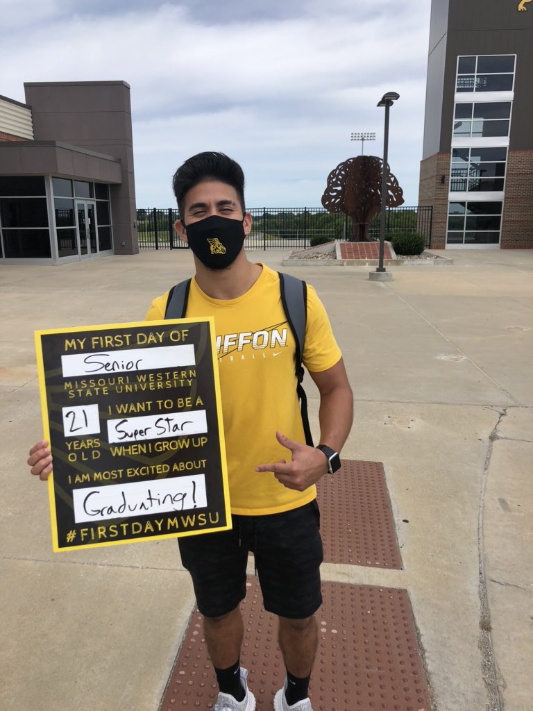 NewGriffs's tweet image. Happy first day of your senior year Paul.Thanks for sharing your Griffon Edge 2017 mems! #FirstDayMWSU