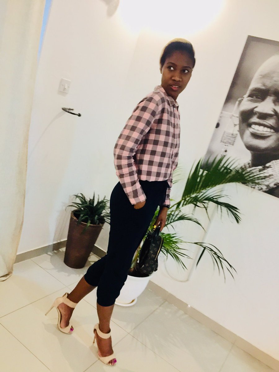 kenn_lefa's tweet photo. KenoCustomSuits is looking for a lady to be the face of their ladies line and I am that KeNo woman.
Model from work Vs Model going out on a weekend.
@KenoCustomSuits
#kenocustomsuits #thatkenolife https://t.co/ILIzfOtpHI