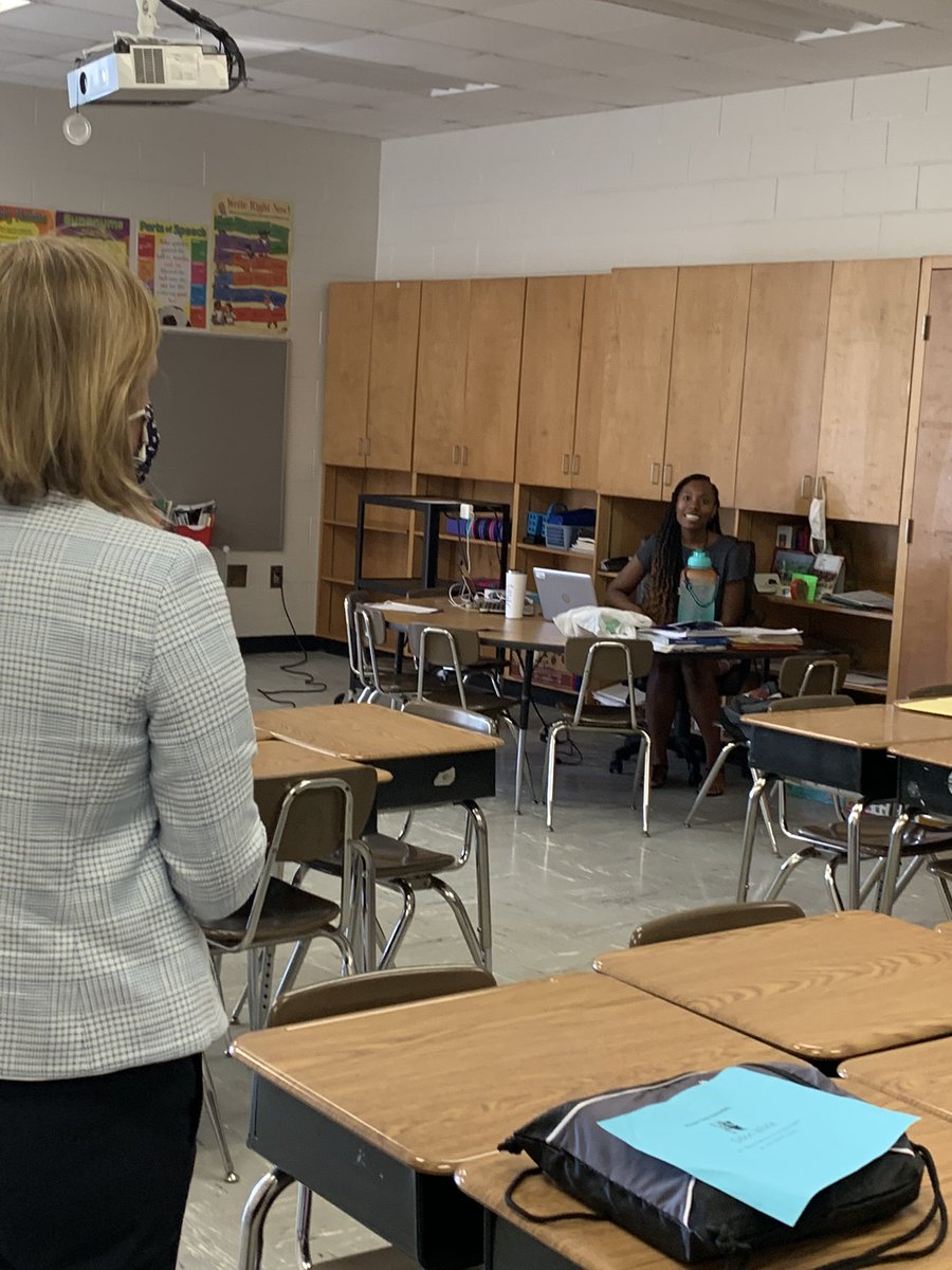 PGE_HCS's tweet photo. It was so nice to have Superintendent Davis at PGE today! Visiting classrooms, observing instruction, and discussing needs of the school. Great leadership! #PGE_HCS #UnityinourDiversity #WoodlandStrong #safespacing #HCSStrongerTogetherYou https://t.co/AgLJfMtgRh