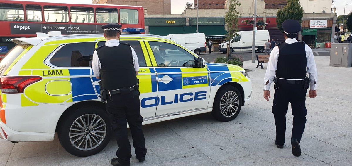 MPSWForest's tweet photo. #TaskingTeam presence on #ChingfordMount in response to ongoing Anti-social Behaviour. https://t.co/FBFClJwR2V