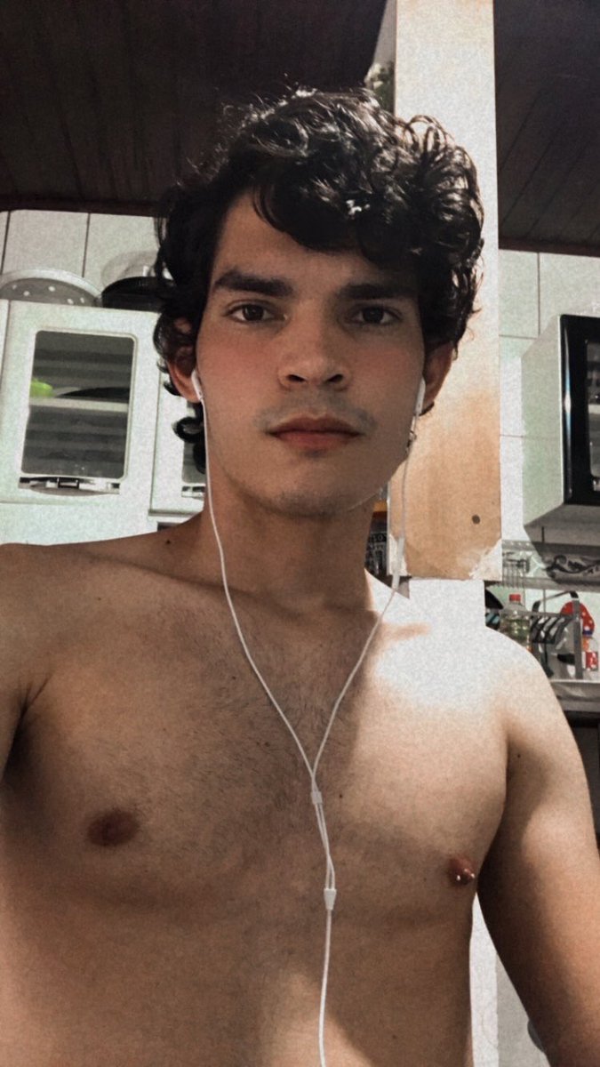 calandrowsky's tweet image. #LGBTQnaoTemPaz