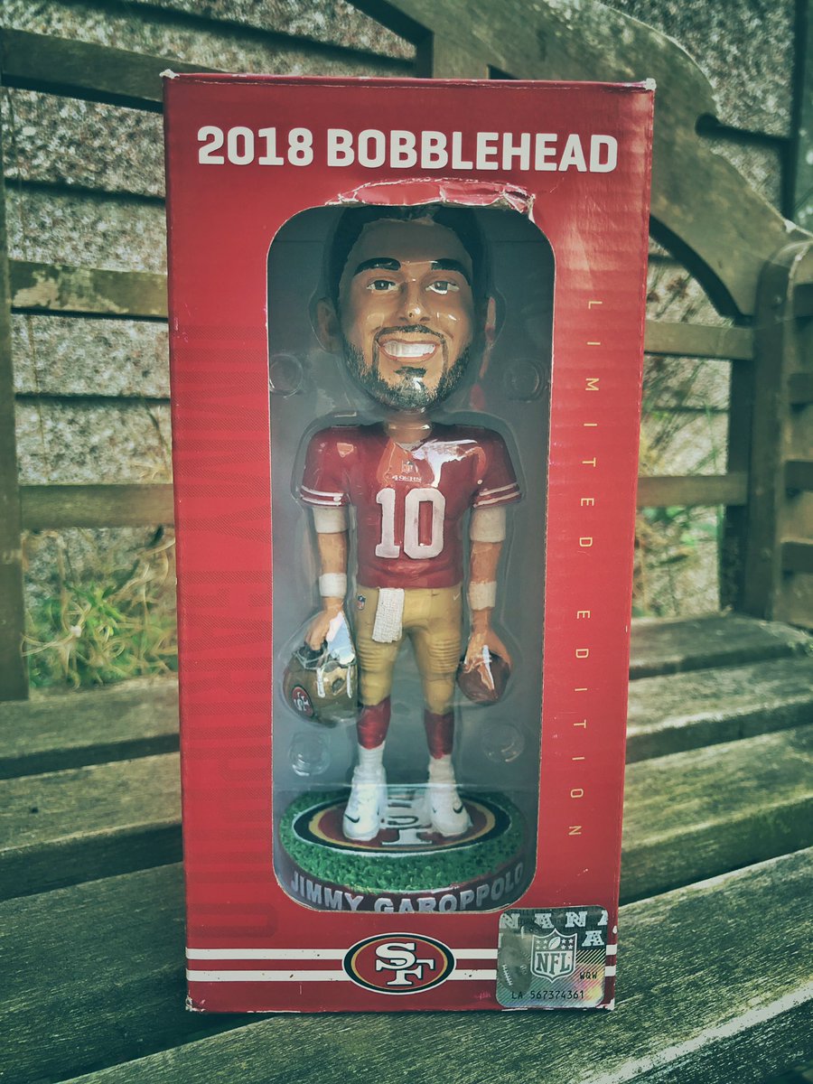 ♥️💛 <a href="/49ers/">San Francisco 49ers</a> Giveaway time! ♥️💛

Time to pay it forward again. Who wants a Jimmy G bobble head? Huh? Do ya?

Like, RT and follow and I’ll pick a winner at random because, well why not?

Open worldwide, entries close Friday 21st 8pm Pacific. 

Go! #SpreadTheLove