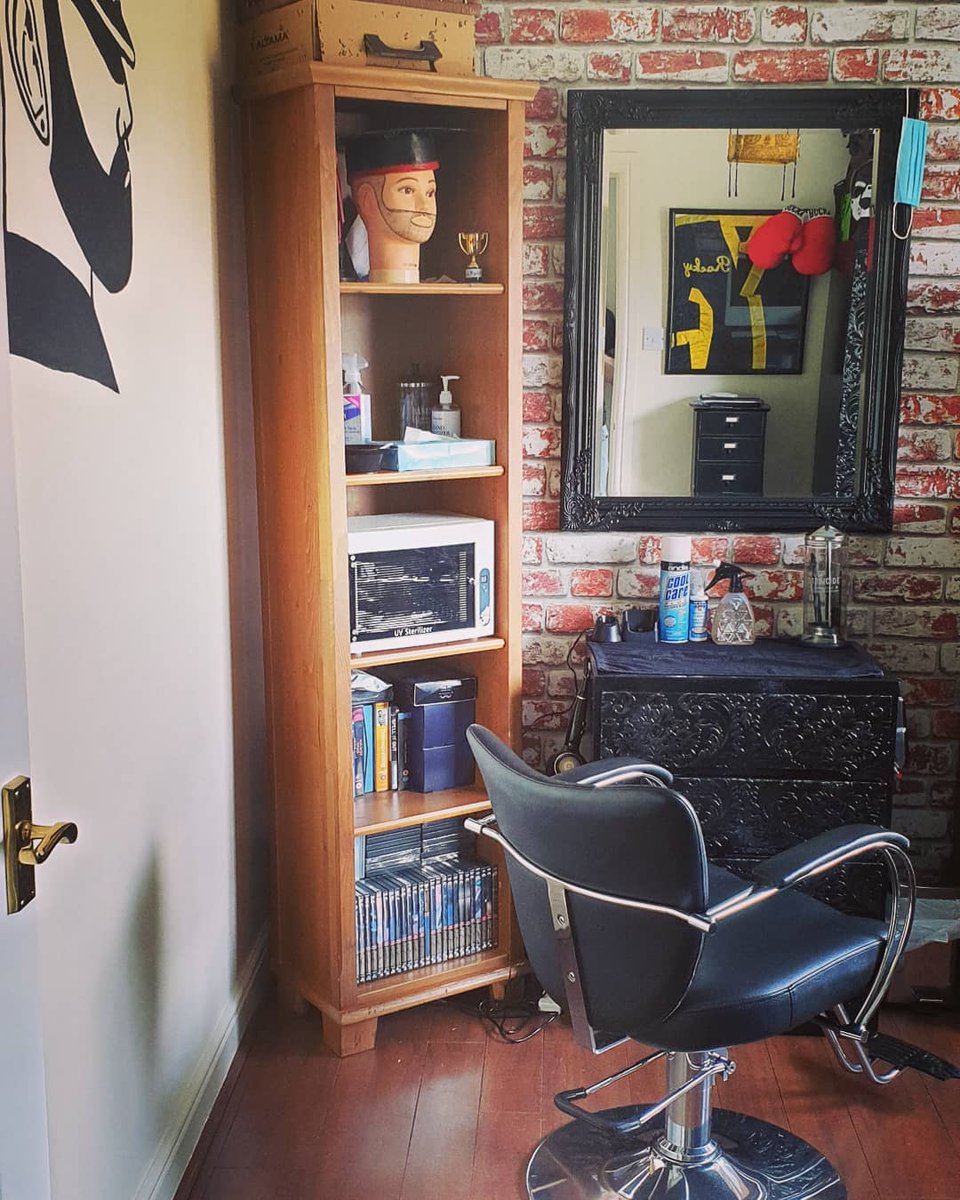MisterRockHart's tweet photo. Rocky's little barbering studio is virtually compleated. Wooohooo. Chair is in situtie ready for you. This newly qualifed fetish barber is ready to style and I'm all ready to cut.
#barberlife #barbershop #fetishbarber #barberboy #rockweilerbarber #barberbadboy #qualifedbarber https://t.co/6DpVuKZVrg
