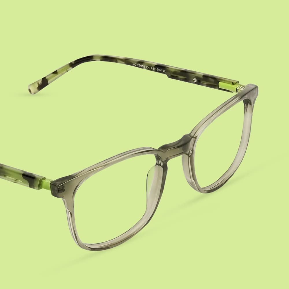 specscartuk's tweet photo. Frame your purpose: Our green "Hive" denotes the lush green nature and life. An exquisite addition to your soothing wardrobe assortment. ☘️☘️
.
.
.
#specscart #aframeforeverygame #greenforce https://t.co/TqsAuZWetp