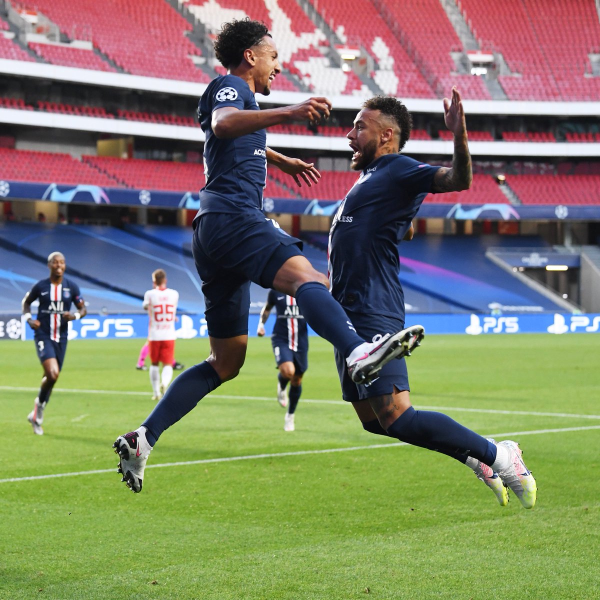 ChampionsLeague's tweet photo. 🇧🇷 Marquinhos &amp; Neymar celebrate Paris taking the lead ⚽️

#UCL https://t.co/DfsDvJsEfl