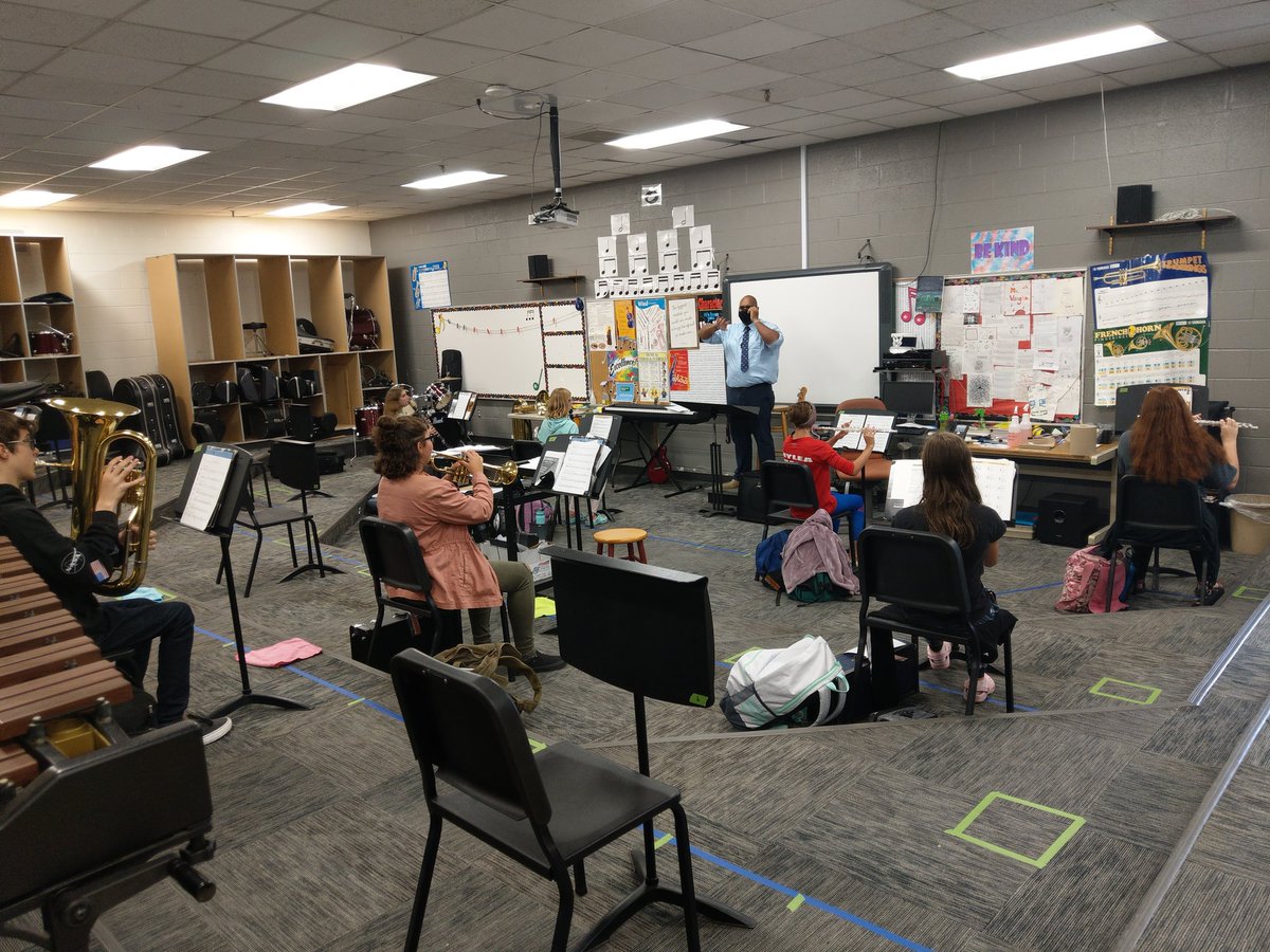 HMSIndian's tweet photo. @HMSIndians It is great to see our children involved in related arts. #challangeaccepted #HMSindians https://t.co/bG27hJyQOk