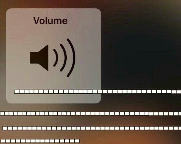 ILexiana's tweet photo. My Speaker Volume when am listening to songs by @thisisWurlD. I don't joke with His songs at all. My Favorite Artist for Life!!!!!!! 

#wurldfan4life
#wurldaddicted
#proudlywurldfan
#kingwurld
#WurlD2theworld
#butterflygeng 🦋 🦋
#bluehairedguy 💙 💙 https://t.co/LNREBONert