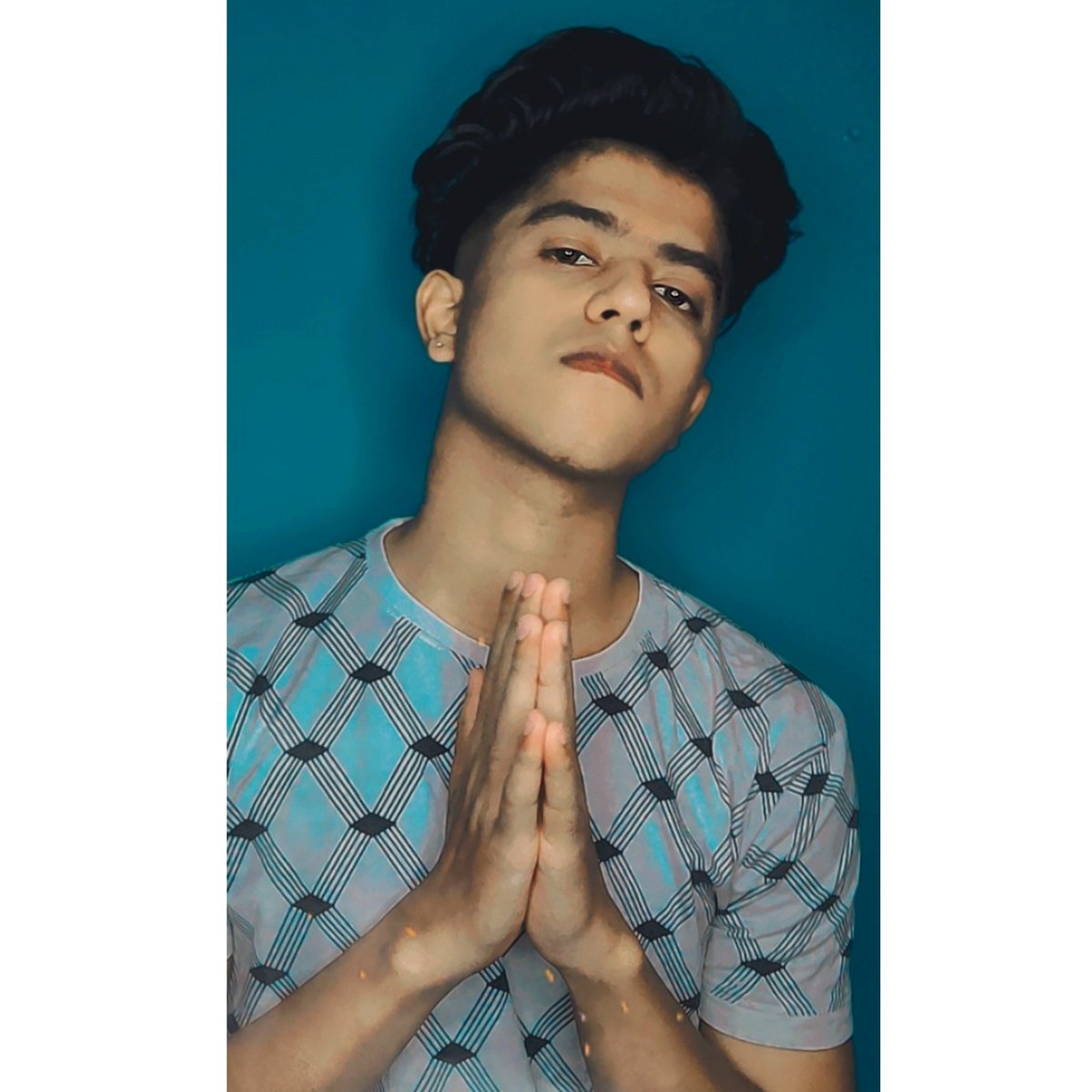 insane___boi's tweet photo. #NewProfilePic https://t.co/1OTq5VAR8w