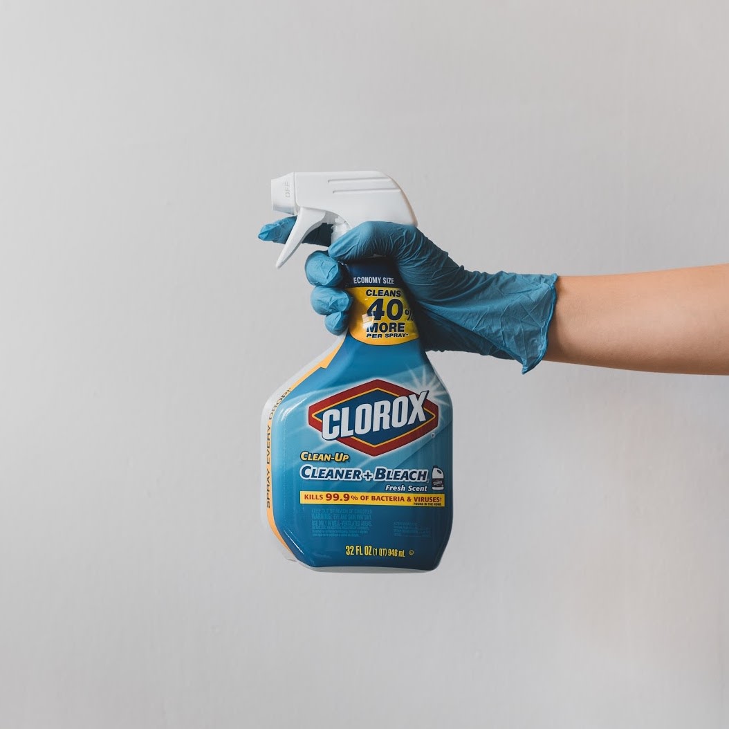 NYBrite's tweet photo. Somebody's gotta do the dirty work. And if that somebody is you - this is the bathroom cleaner you need! 🛁
For more everyday products that will help you #CleanLikeThePros, visit: https://t.co/we5aOZmF21
#NYBrite #cleanNYC #cleaninghacks #greencleaning #bathroomcleaning https://t.co/kvzAhcVGsv