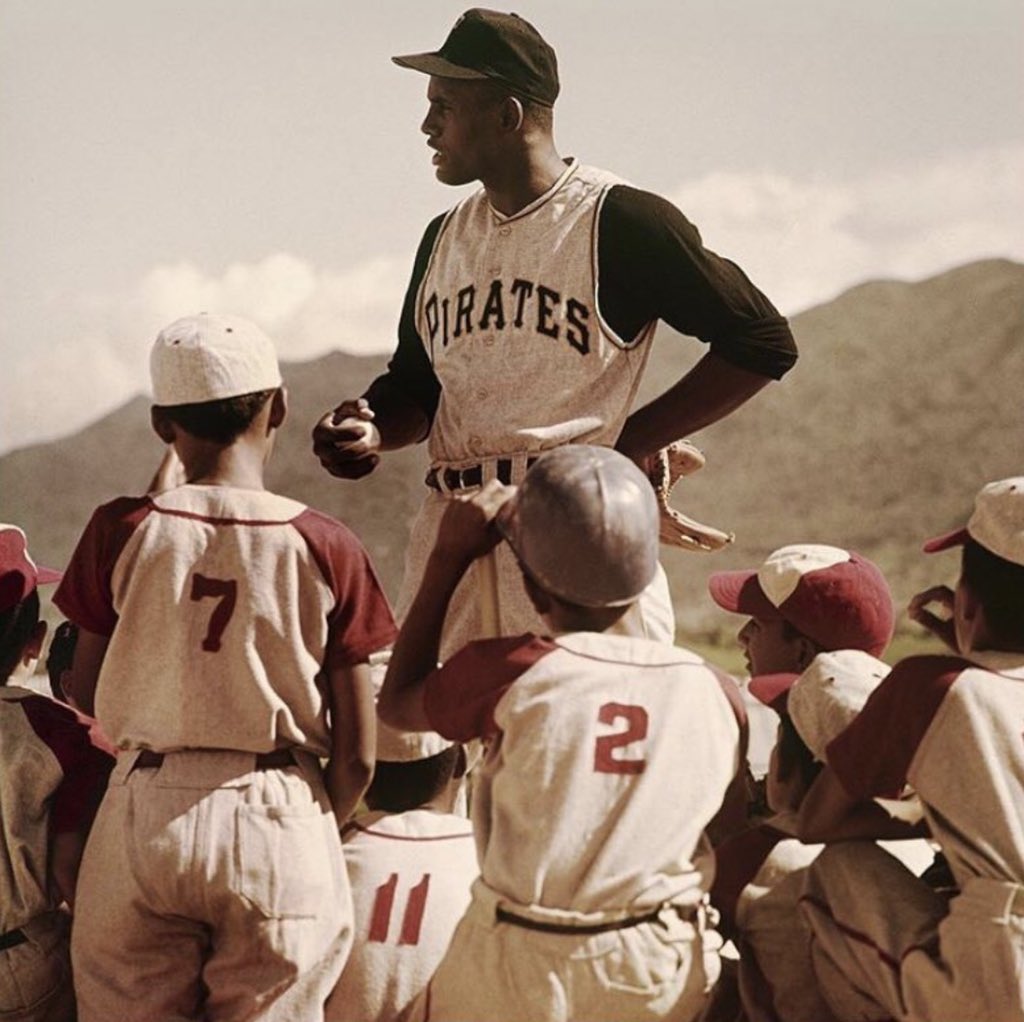  with a great post on Roberto. Happy Birthday Roberto Clemente! 