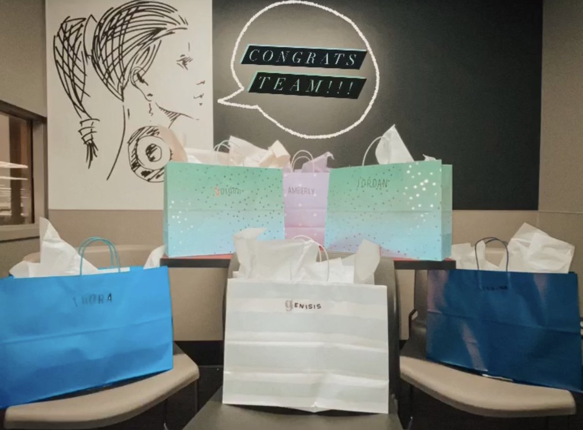 BryanJGTarget's tweet image. ‼️#WinWinWin‼️

Every month we draw 3 #SpecialtySales winners from our Guest Centered Selling Raffle! Congrats to our Girls DBO @Genesis32538600!

🎉🎈

We also played #StyleBingo during tax free weekend with a big focus on our guests! Congrats to DBO Thora and DBO Medina! 

💥🎯