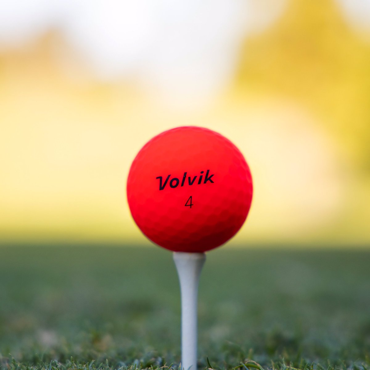volvikUSA's tweet photo. Vivid, the ball that changed the game. • Available in 8 brilliant matte colorways. • #VolvikGolf #VolvikUSA #Vivid #Golf #DriveFurther #HitStraighter https://t.co/Cx8kvl8e86