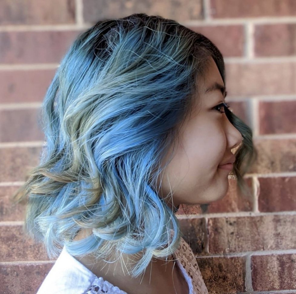 splathaircolor's tweet photo. @juliefujuncosmetics skills is leaving us 'Blue Envy'

@Cvs_Beauty @Walgreens @Walmart

#splathairdye #splatsquad  #SplatHairColor #SplatHair
#haircolorgoals #haircolorinspo #haircolorists #haircolormagic #haircolorstyle #hairgoal #hairgoals #hairinspo #hairslayerz #hairstagram https://t.co/E1FP1zljkr