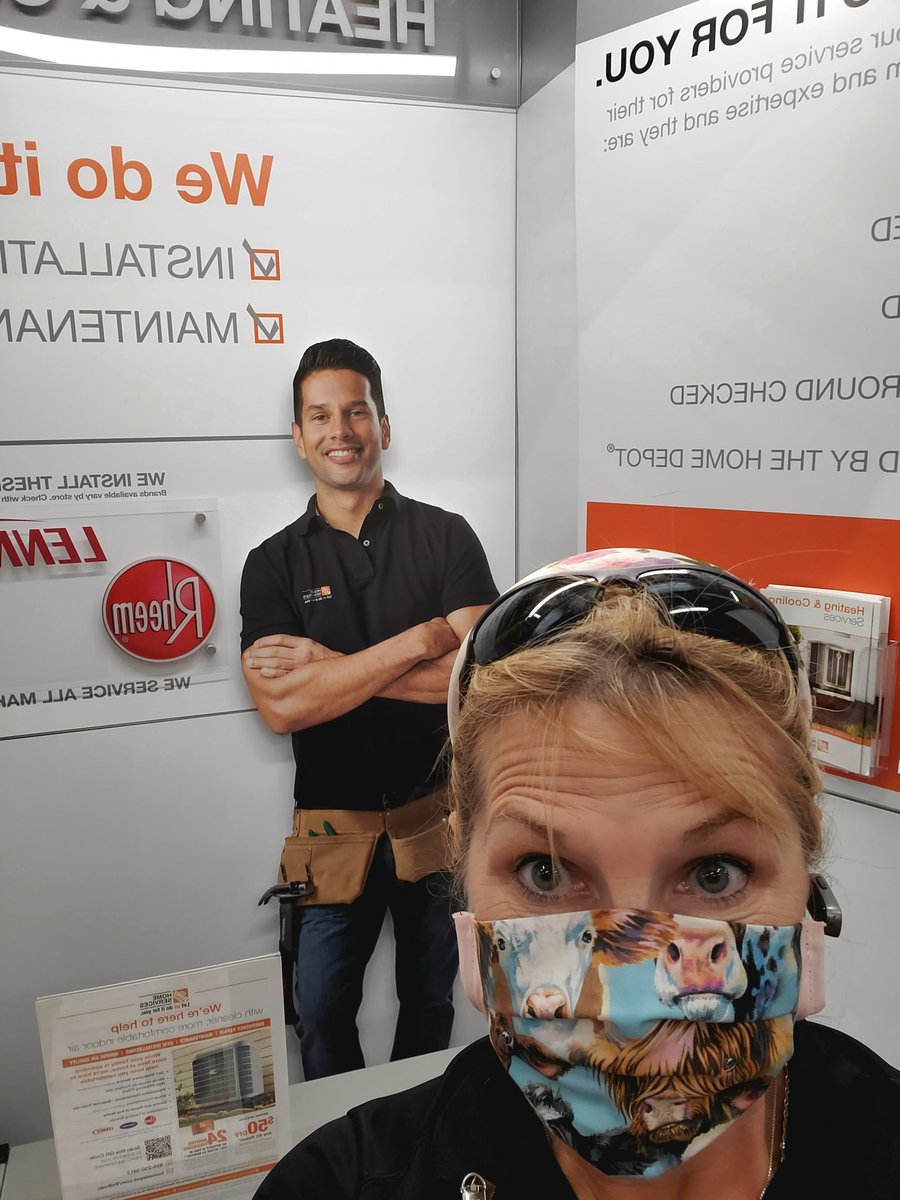 Fun with this guy in 0730! My Kingston Pike stalker knows his HVAC! Is he still behind me?!?😳 I knew it.😎
@Marshall_HDE
@Thomas_Wiley_HD @shancock83 @PatrickBian2 @JuncalMorgan @sabrina_sikder @BynumSons 
#0730hvac 
#CowMask
#PlanToMakePlan 
#BetterTogether