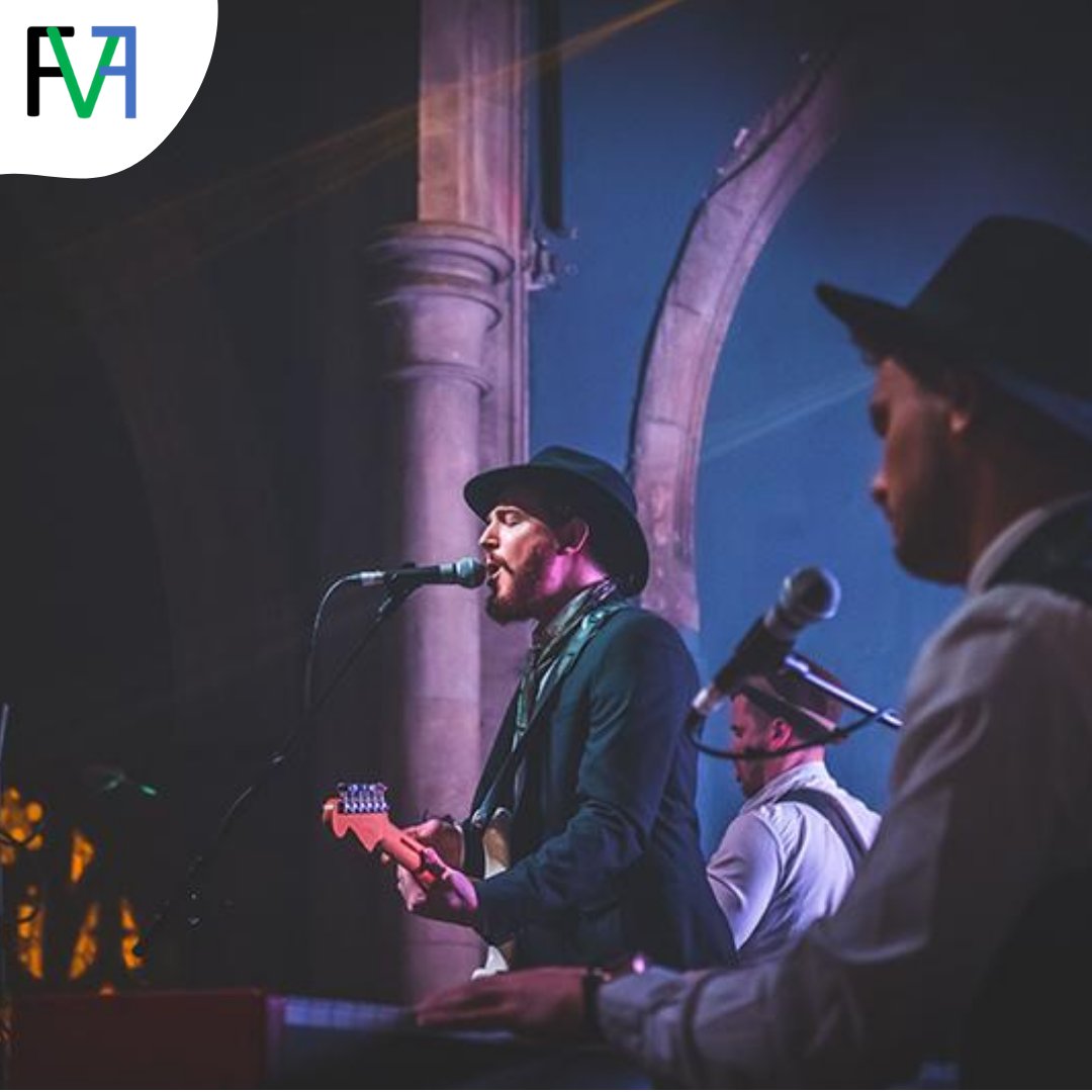 Venues_First's tweet image. #FeaturedVenue 🎸

📢 "Apotheke, located on a hidden street in Chinatown NYC, is a cocktail lounge inspired by European apothecaries &amp;amp; 19th century Parisian absinthe dens." They host live music Sunday-Thursday nights.

Find out more 
👉 venuesfirst.com/venues/apotheke

#CentralSaloon