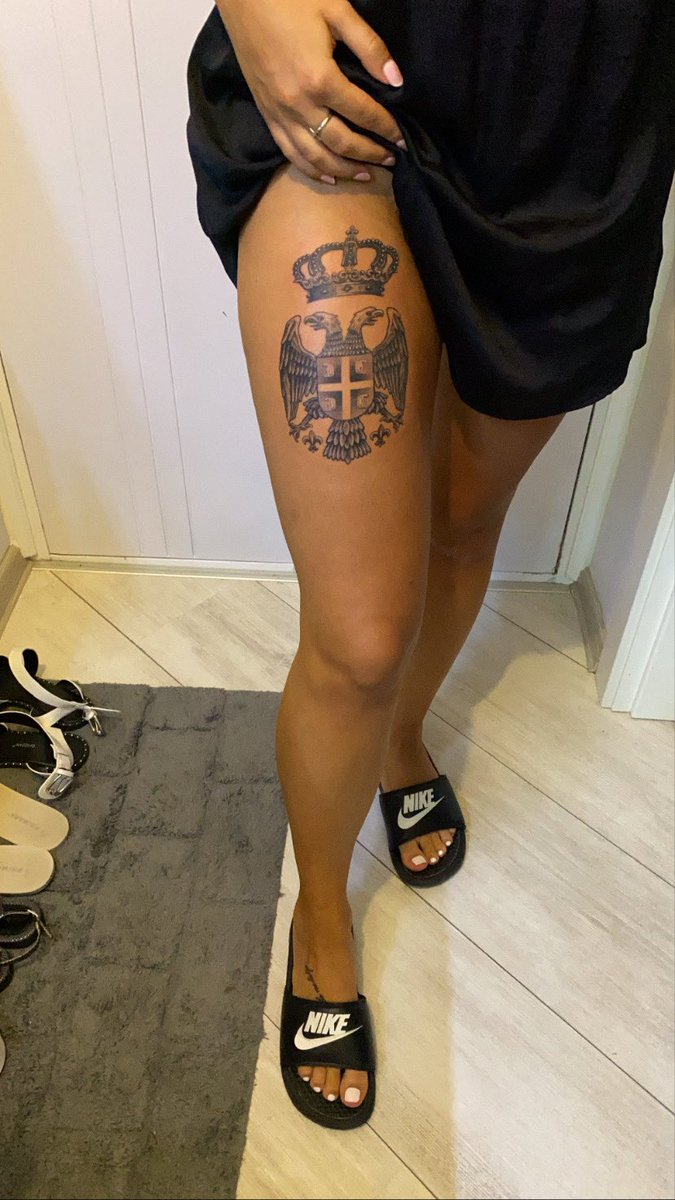 maarinasrb's tweet image. Trop fière 🤩🇷🇸