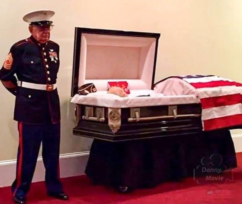 An 83-year old retired Marine kept a promise he made to his friend while in a bunker in Vietnam, and stood guard one last time.