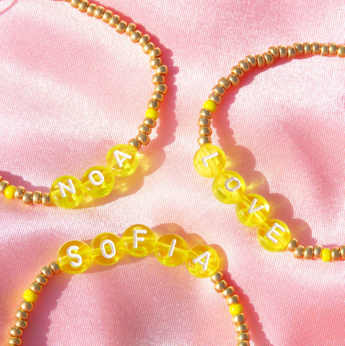 A M A R I L L O 💛 // ¡Personalizar estos pulseras de moda! // Personalize these trendy bracelets!⁠
.⁠
#seebuyfashion #yellow #namebracelet #miyukibeads #pulseraspersonalizada #joyasdemoda #etsy #etsyseller #jewelry #jewellery #bracelets #bracelet #trendy #trending