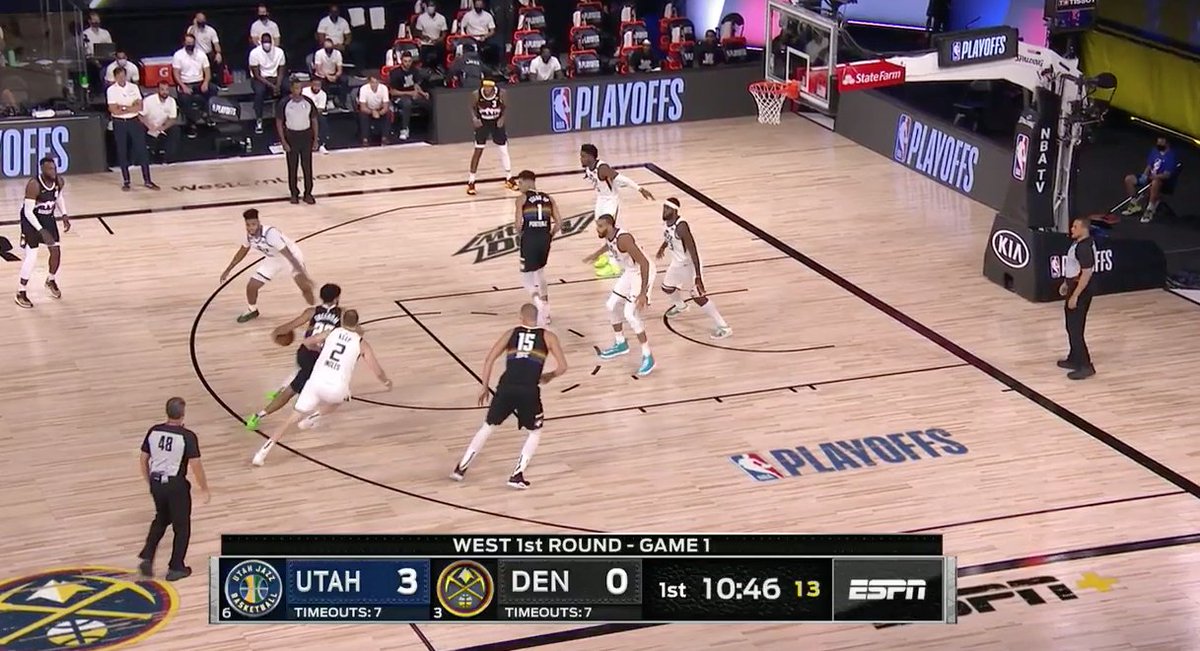 Here's another from earlier in the game. They like letting Jokic roll into an empty side of the floor. That means Murray has to drive into a crowd, but this is a configuration they like a lot. Again, nobody to tag Jokic on the roll, but that's not what Utah was doing anyway. 8/