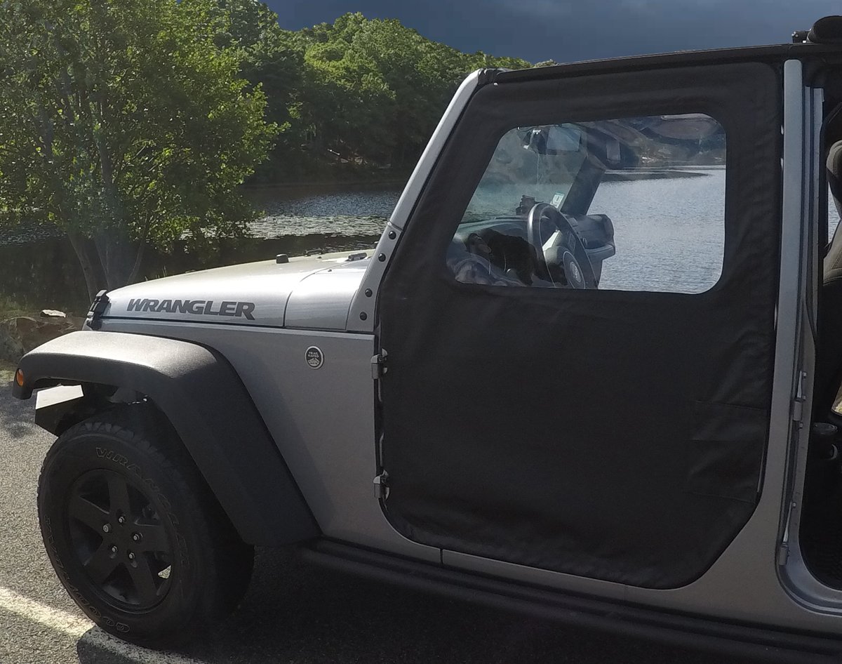 BeachcomberOR's tweet photo. https://t.co/I2Pj0h1pXP Check out our interview with @SEMASHOW about the Stowaway Door, the only portable #Jeep door on the market! Please VOTE and help us win #SEMALaunchPad2020 and complete our inaugural production run this Fall! Vote Here: https://t.co/185mjGhAGv https://t.co/9WUlREj1qD