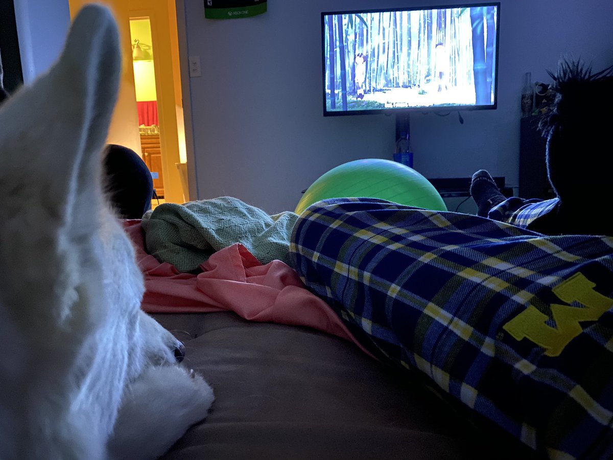 BruceOBrienMI's tweet photo. Nothing is more special for me than actually having Shelby watch a movie with me (and Claire). Perfect end to a birthday. https://t.co/JNeCUoQGF5