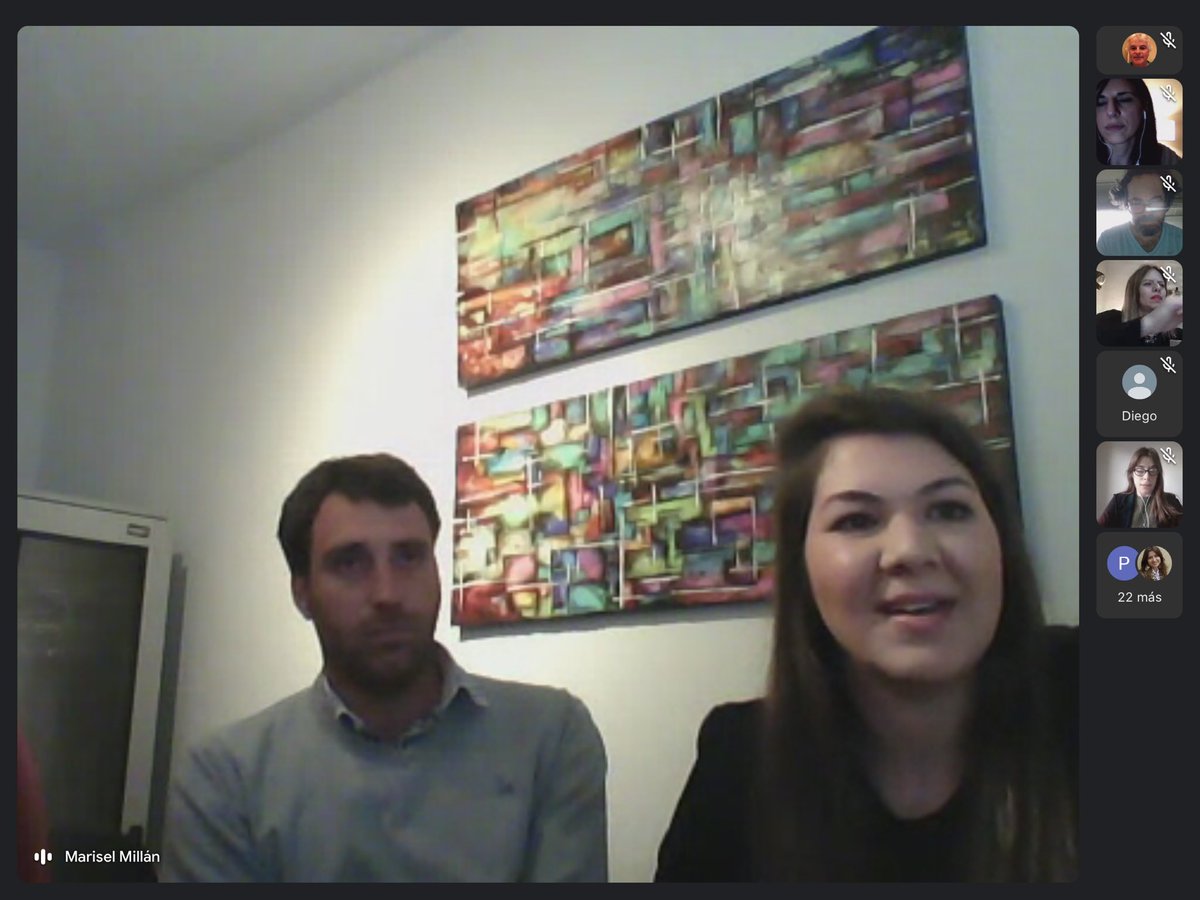 En la presentación de Perro Callejero Pinot Noir 2019, una excelente opción y a buen precio, para probar este varietal, que hoy 18/08 celebra su día. <a href="/MMwines/">Mosquita Muerta</a> <a href="/mariselmillan/">Marisel Millan</a>