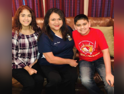 Corpus Christi,  #Texas Christina Reyna, 1st Grade Los Encinos Elementary School Teacher died from  #COVID. She went into renal failure and was scheduled for a procedure, but was too unstable. Her father also died from  #COVID.  @GovAbbott  https://www.kristv.com/news/coronavirus/ccisd-teacher-dies-from-covid-19