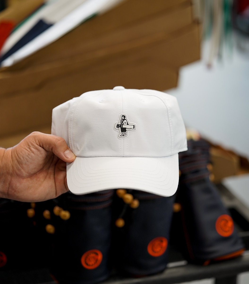 MacKenzie Golf Bags tweet media