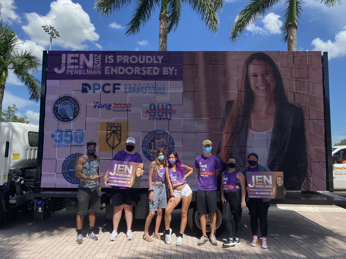 realnikohouse's tweet photo. “Young people just don’t participate in the electoral process”
These 16 and 17 year olds don’t just participate, they get it right. #beatdws #jenpearlman2020 https://t.co/Q9ZAaaHky3