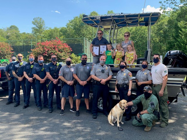 Fairfax County Police tweet media