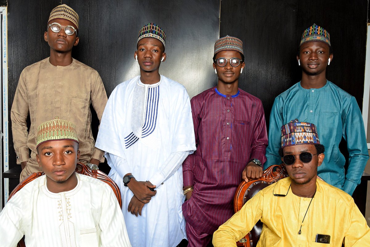 Ammarullah12's tweet photo. Ammarullah with my team Arewa Wanted 👨👨👦
#Ammarullah
#Arewa_wanted https://t.co/ESqMDoz10w
