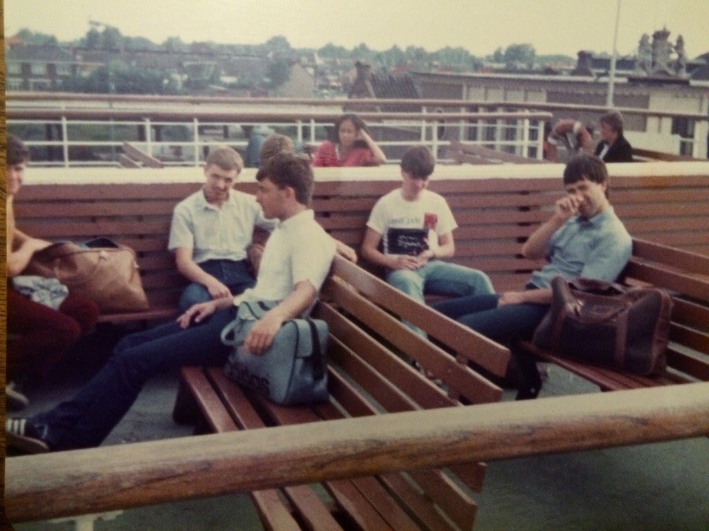 JohnoTHEJAM's tweet photo. Bringing Trainies ,Trackies &amp; Coats  back from Europe since 1980. Railcards, Persils, Transalpino, The  ordinary, The midnight. Early morning Ferry, Pre season tours in Zurich, Rotterdam etc . If you know,  ye know. Happy Daze https://t.co/EaJAWFYcxy