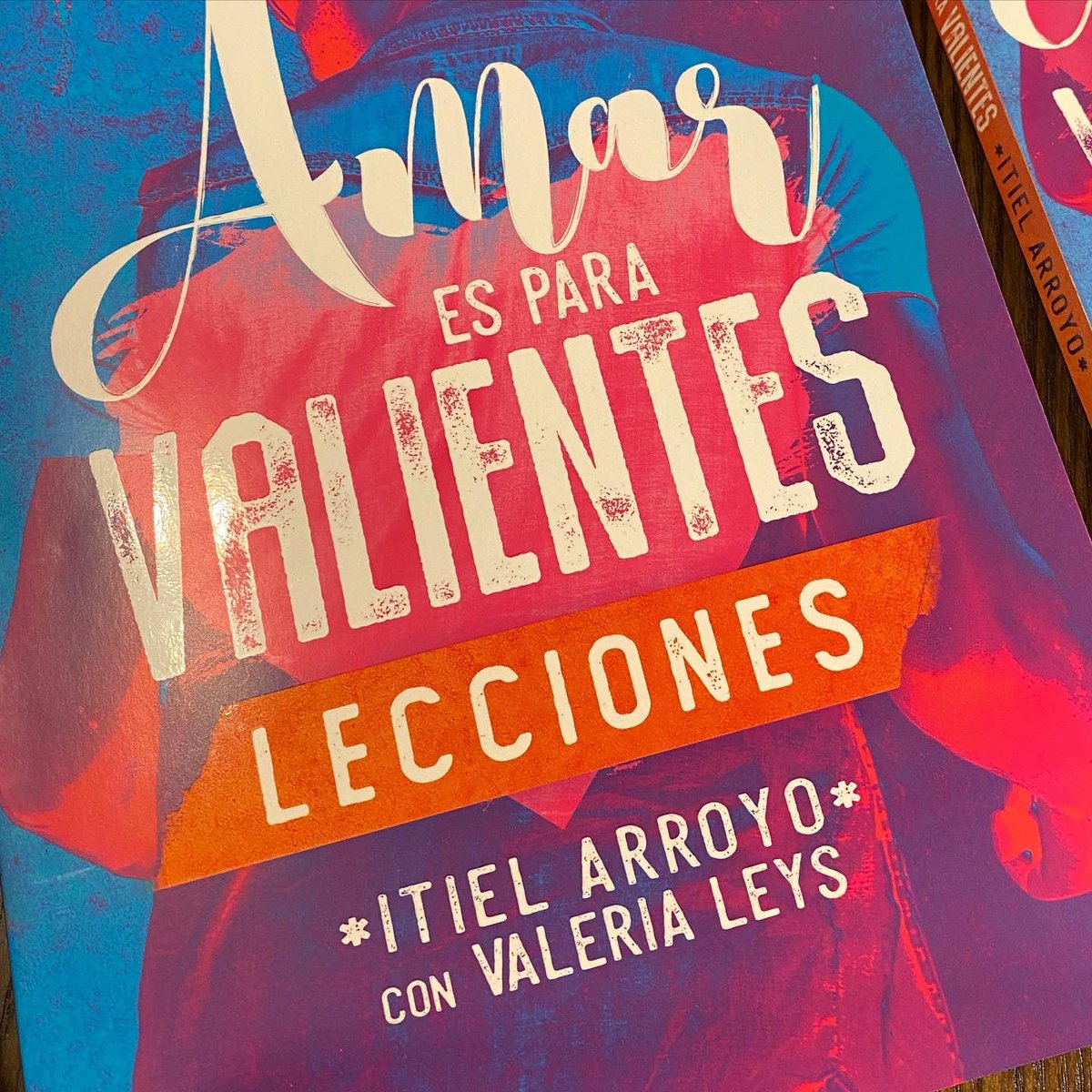 Valeria Leys tweet media