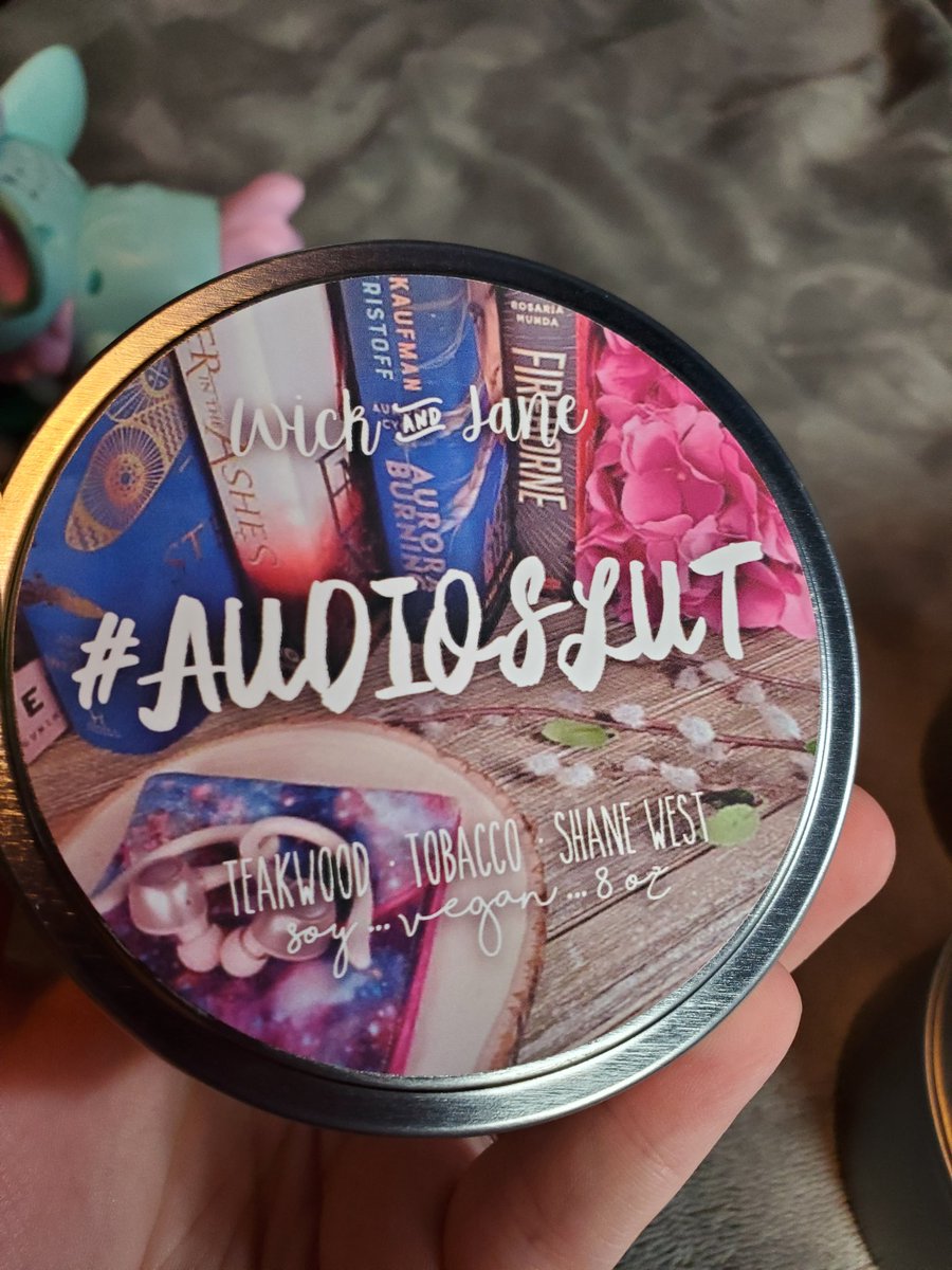 WhorleyChelci's tweet photo. My earlier research has reached its final form🙌 i have no regrets😂 @SteveWestActor @ShaneEastReads 

#audiobook #audioslut #audioaddict https://t.co/sPl6yTGKOh