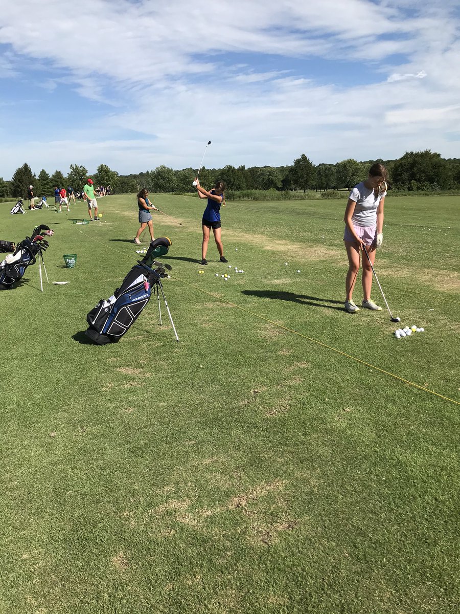 CoachAllen1965's tweet photo. Day 2 of golf: driving, chasing turkeys, and staying positive. https://t.co/NWFQWfug4I
