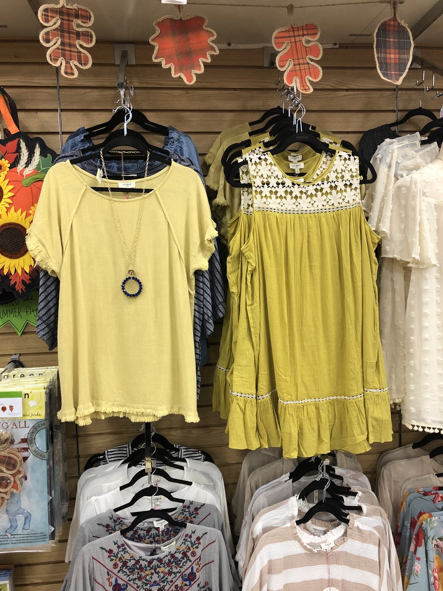 AGSSTATESBORO's tweet photo. Get your Georgia Southern gear at Anderson’s! #trueblue #eaglenation🦅 #AndersonsGeneralStore https://t.co/zfadwhw3ZZ