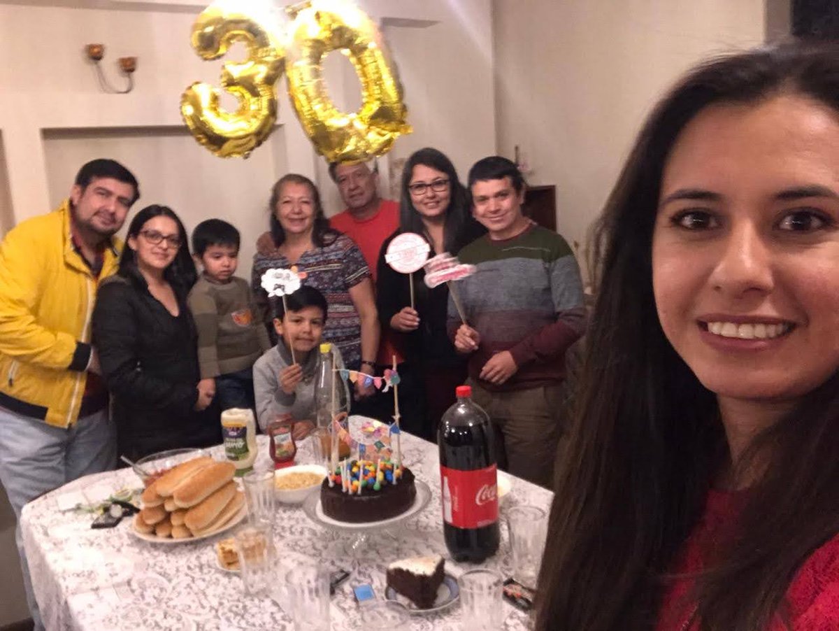 VickolinN's tweet photo. Si, soy feliz!!
Si, si estoy agradecida...
Y sobre todo estoy #amandomivida y mi #familia https://t.co/mcLjCRRXWk