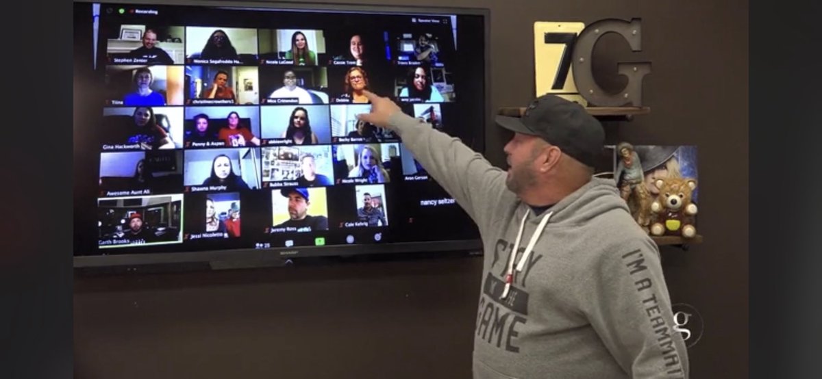 Debers68's tweet photo. @garthbrooks G ~ wild horses couldn’t drag me away from the PC Thurs night 🐎😅😂 Ha!
Besides, I couldn’t miss my big chance to say ‘I Love You’ a million x’s 😂😂😂 (Sorry Trisha 😇)
Monday’s are still my fave day,
but whew, that Thurs is 💯🏆
#LoveYaG 🥰 #GoodnightDeb 😘 https://t.co/YsdNqTPCQX