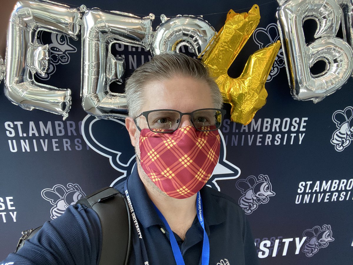 JasonSenjem's tweet photo. Trying to Bee-safe teaching my classes this semester @stambrose #BackToSchool https://t.co/1hWzqiQ1jo
