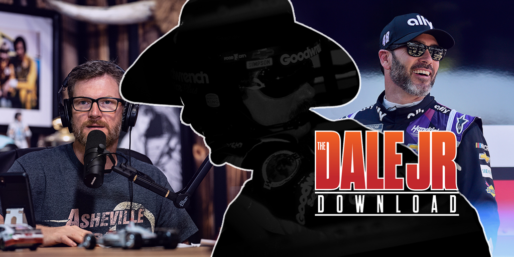 DirtyMoMedia's tweet photo. The latest @DaleJr Download – @JimmieJohnson: 7x3=Perfection

🙋Missing farewell tour
🏎️ @IndyCar plans
🌍Racing around the world
😍Next level throwback

PLUS - Richard Childress and the King drop in!

LISTEN:
Web: https://t.co/Bifc95zRhQ
Apple: https://t.co/7XKWk0ZlEl https://t.co/I8O4zuUhwf