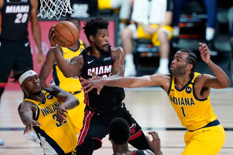 MiamiMundo's tweet photo. Butler y Dragic destruyen a los Pacers y el Heat gana su primer juego de playoffs en Orlando  #MiamiHeat #Peacers https://t.co/7HSUPBYkws https://t.co/HM21ZyHCi8