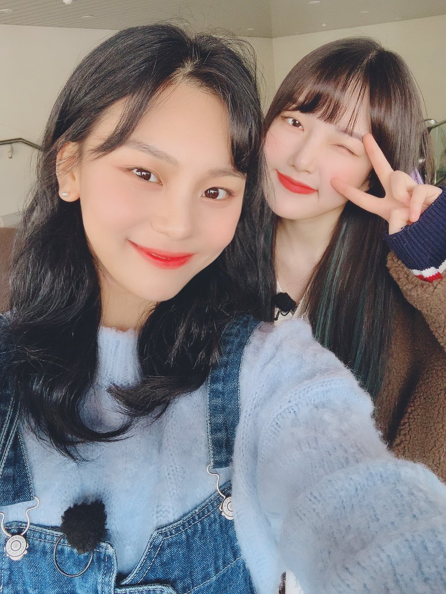 Yewon posted on weverse🥺
#HappyYeSistersDay