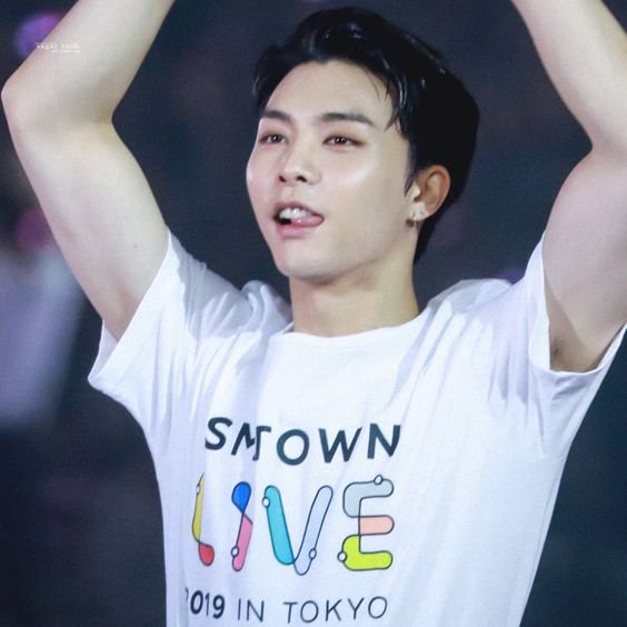 Johnny's arms, fuck it, lets go!(A thread)