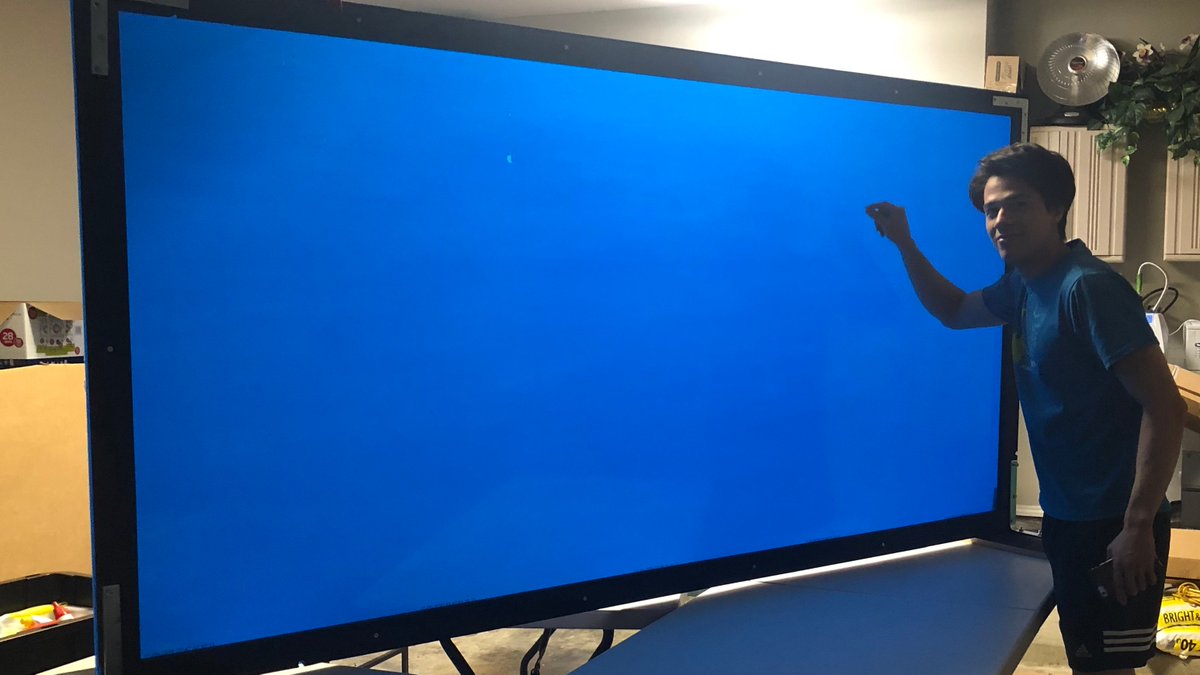 CrashCodeTrain's tweet image. It is huge 😁