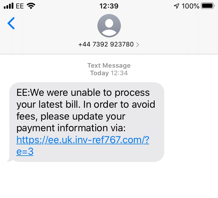 julesfosteruk's tweet photo. @EE  can you confirm if the attached text message is genuine? TIA https://t.co/dr2bUsgIO7