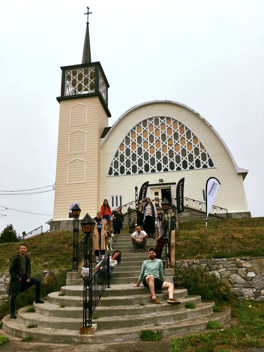 Toute l'équipe de #caravanesolos est prête à vous accueillir <a href="/Cite_dArt/">Cité_dArt Charlevoix</a> dès aujourd'hui à 13 h! 🌿

Info et billets ▶️ caravane-solos.com
#dansecontemporaine #danseqc